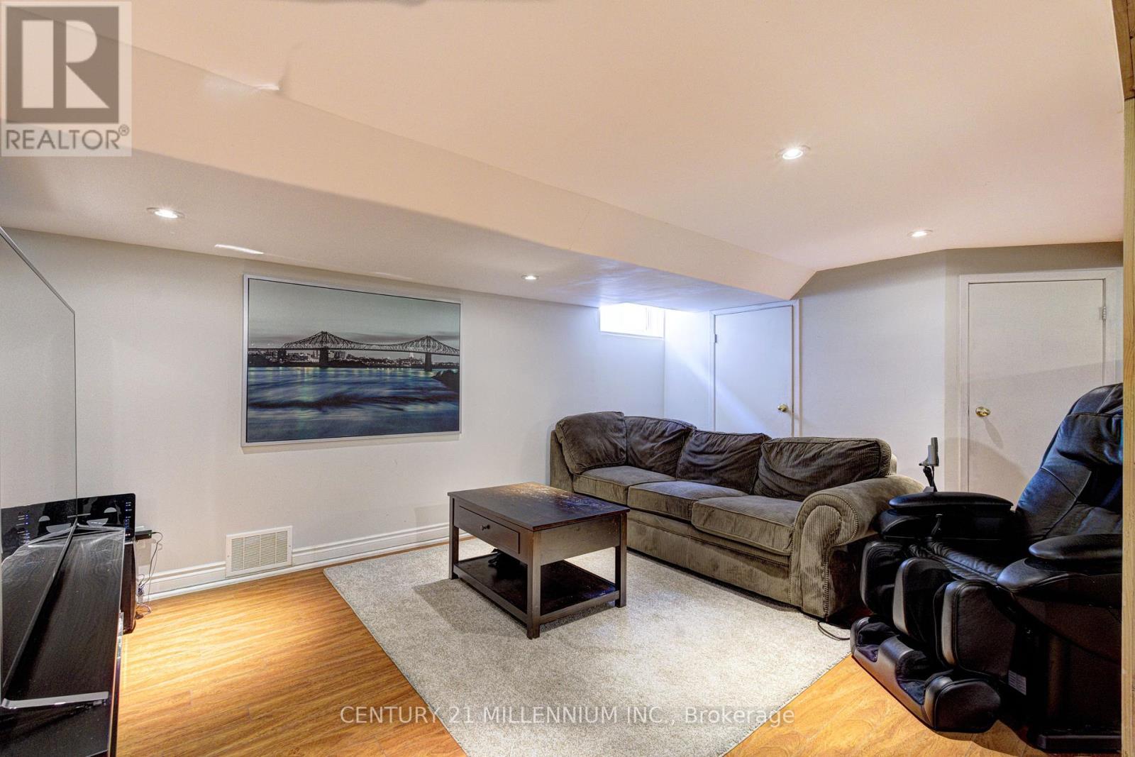 59 Lewis Crescent, Kitchener, ON - Indoor