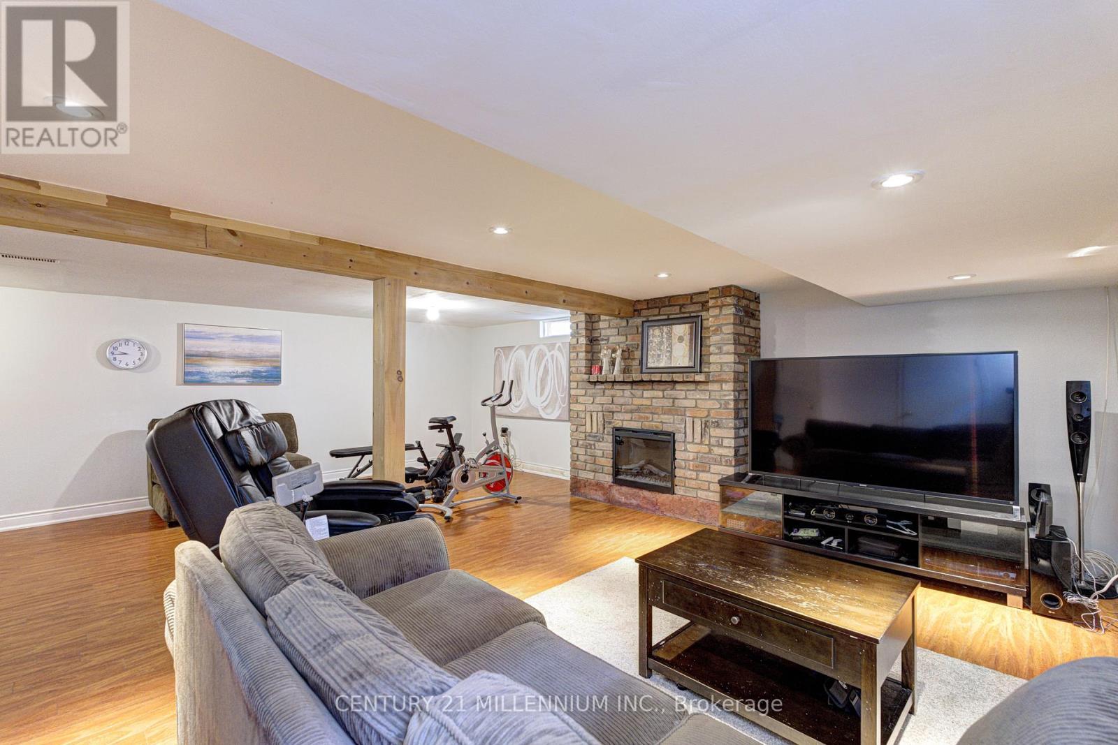 59 Lewis Crescent, Kitchener, ON - Indoor Photo Showing Living Room With Fireplace