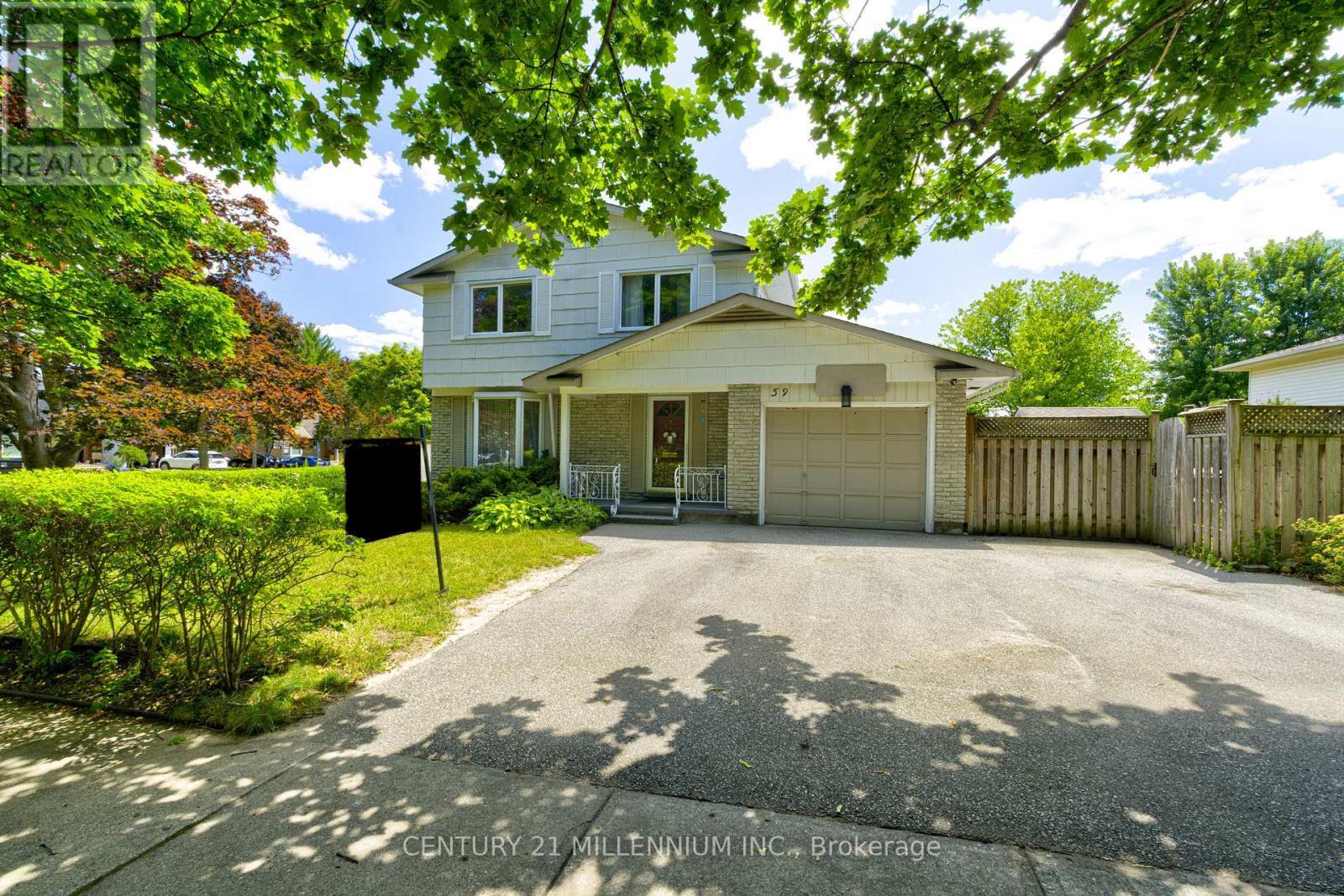 59 Lewis Crescent, Kitchener, ON - Outdoor