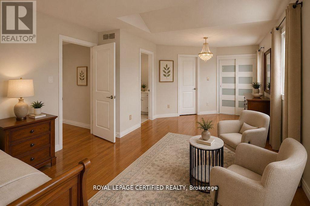 35 Trenholme Crescent, Hamilton, ON - Indoor
