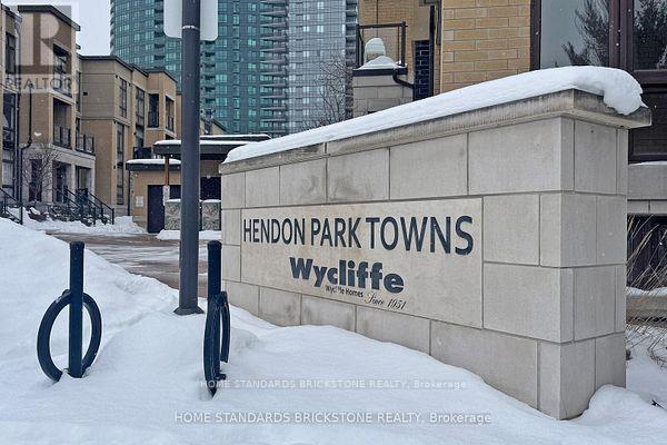 53 - 19 Eldora Avenue, Toronto, ON - Outdoor