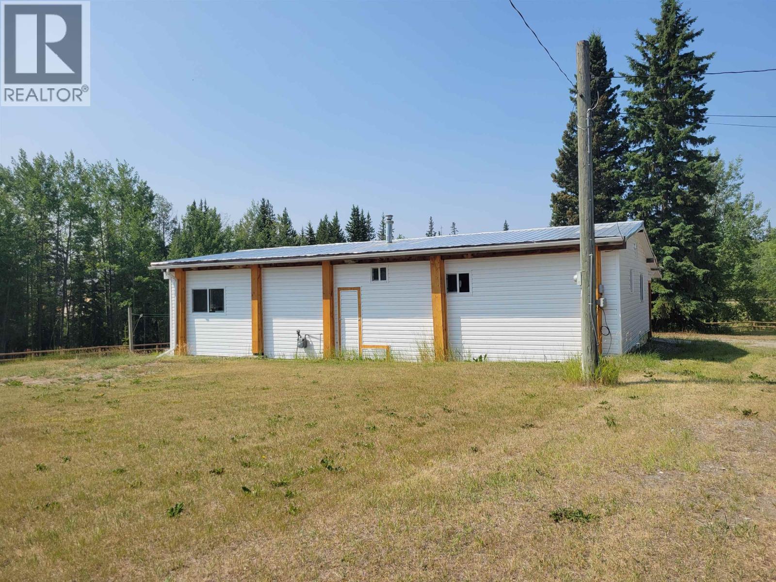 658 Mcdonald Road, Vanderhoof, BC - Outdoor