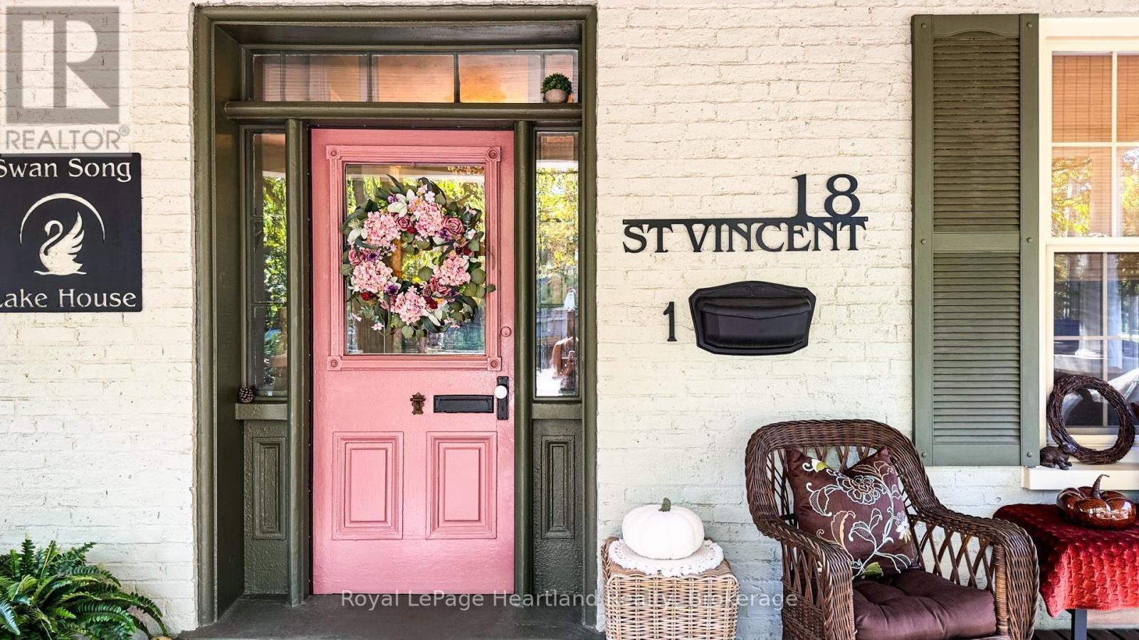 18 St.Vincent Street, Goderich (Goderich (Town)), ON - With Exterior
