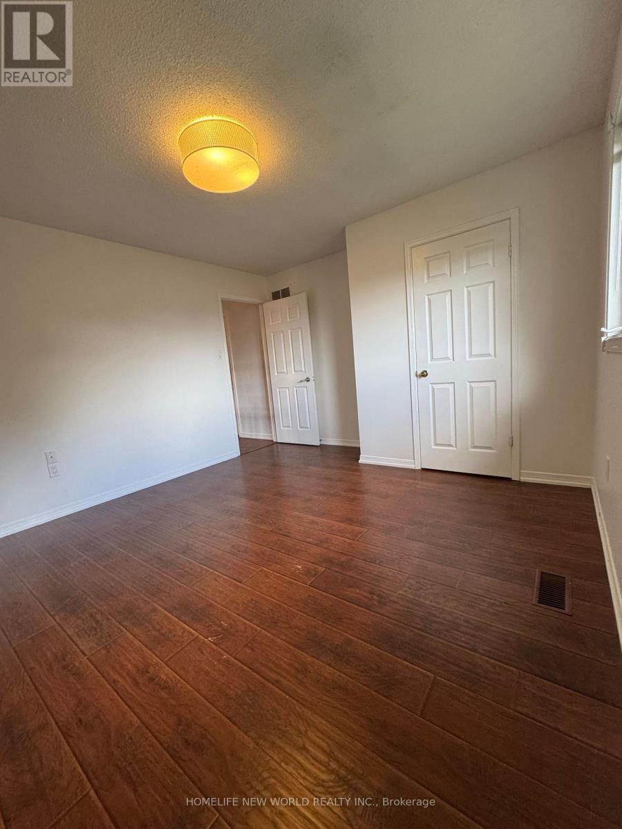 50 Adrian Crescent, Markham, ON - Indoor Photo Showing Other Room