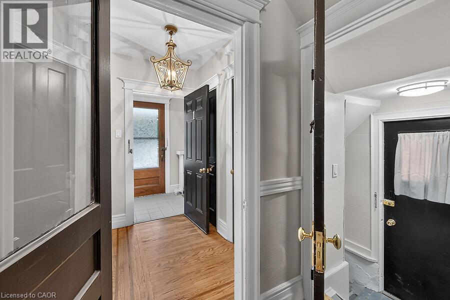 103 Mary Street, Hamilton, ON - Indoor Photo Showing Other Room