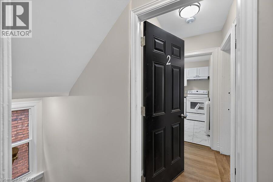 103 Mary Street, Hamilton, ON - Indoor Photo Showing Other Room