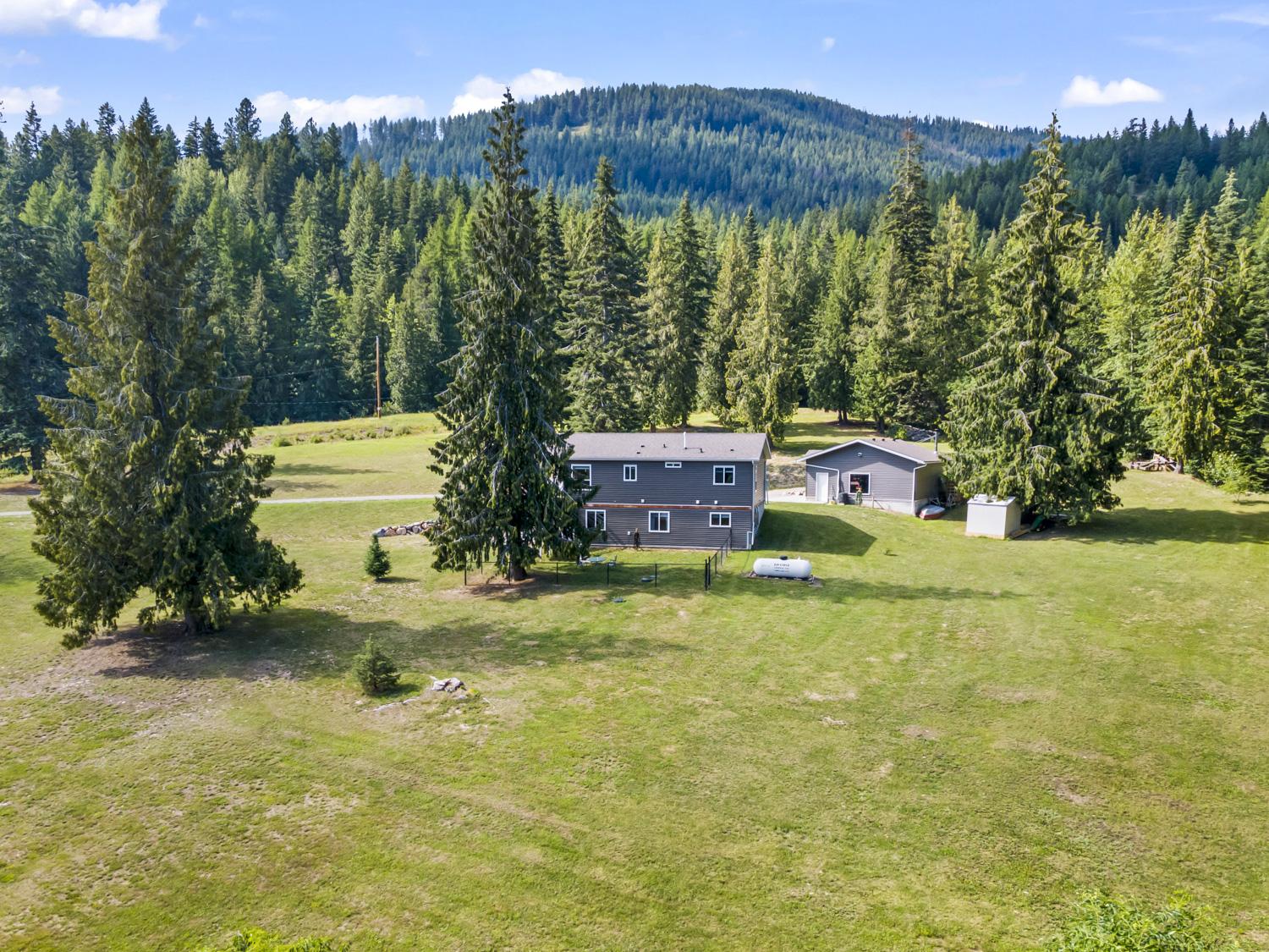 1100 Bear Brook Road, Arrow Creek, BC