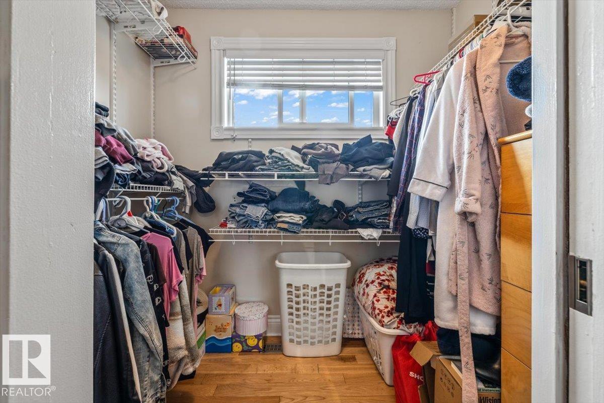 16551 116 St Nw, Edmonton, AB - Indoor With Storage