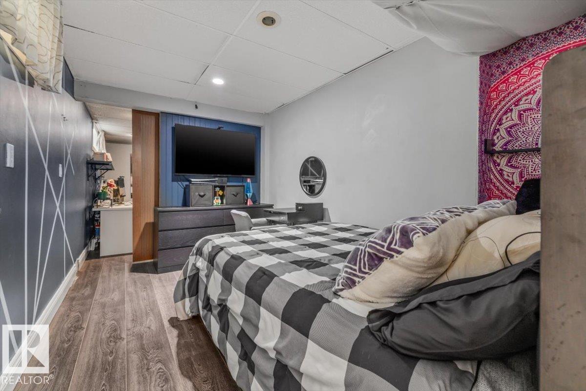 16551 116 St Nw, Edmonton, AB - Indoor Photo Showing Bedroom