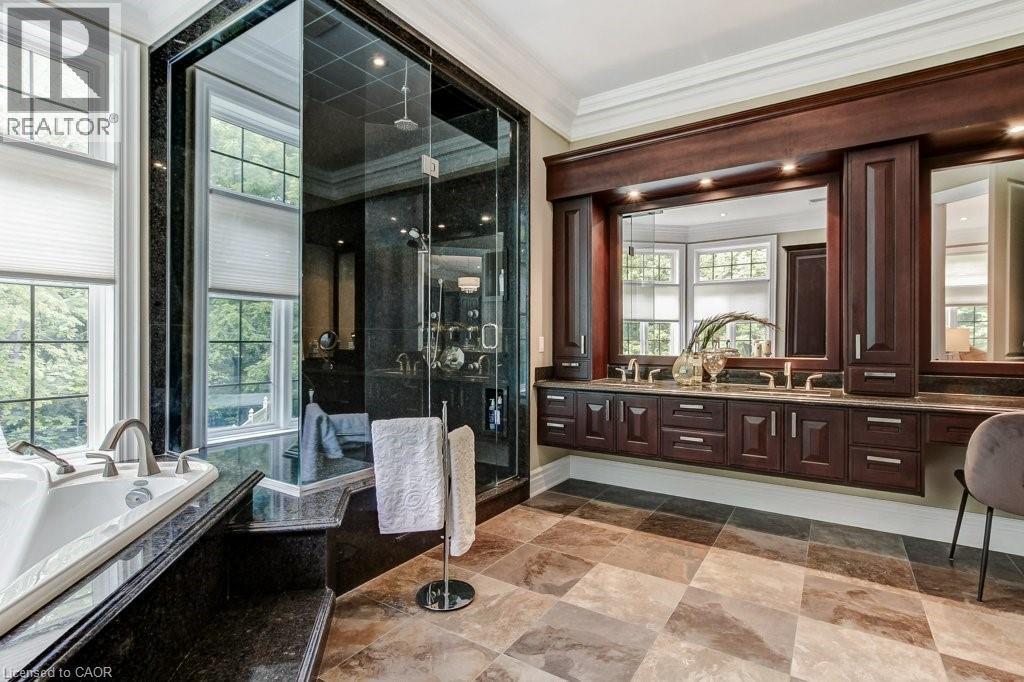 Primary Ensuite - 172 Diiorio Circle, Ancaster, ON - Indoor Photo Showing Bathroom