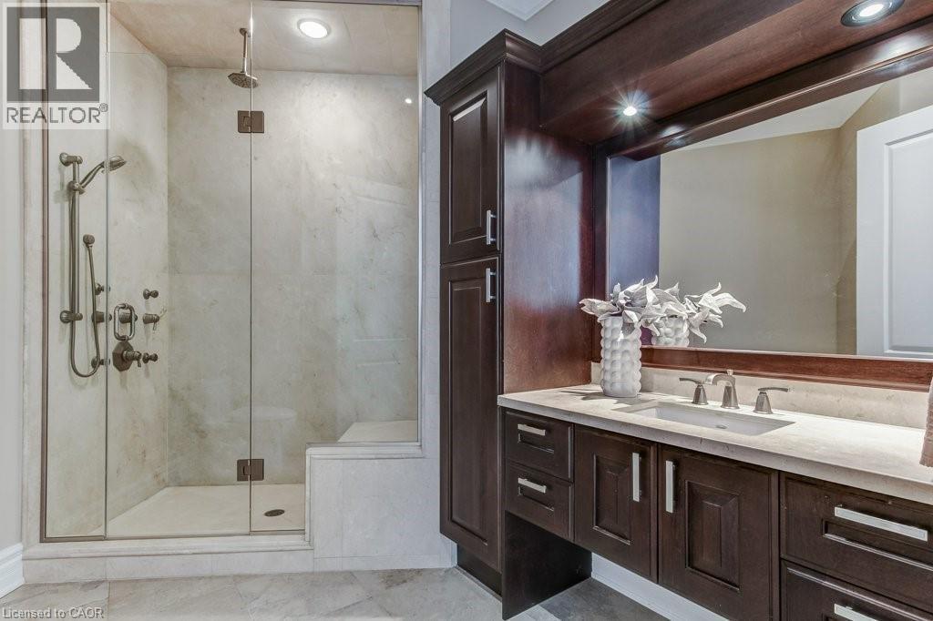 2nd Bed Ensuite - 172 Diiorio Circle, Ancaster, ON - Indoor Photo Showing Bathroom