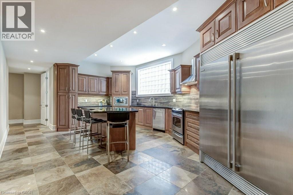 LL Full Kitchen - 172 Diiorio Circle, Ancaster, ON - Indoor Photo Showing Kitchen With Upgraded Kitchen