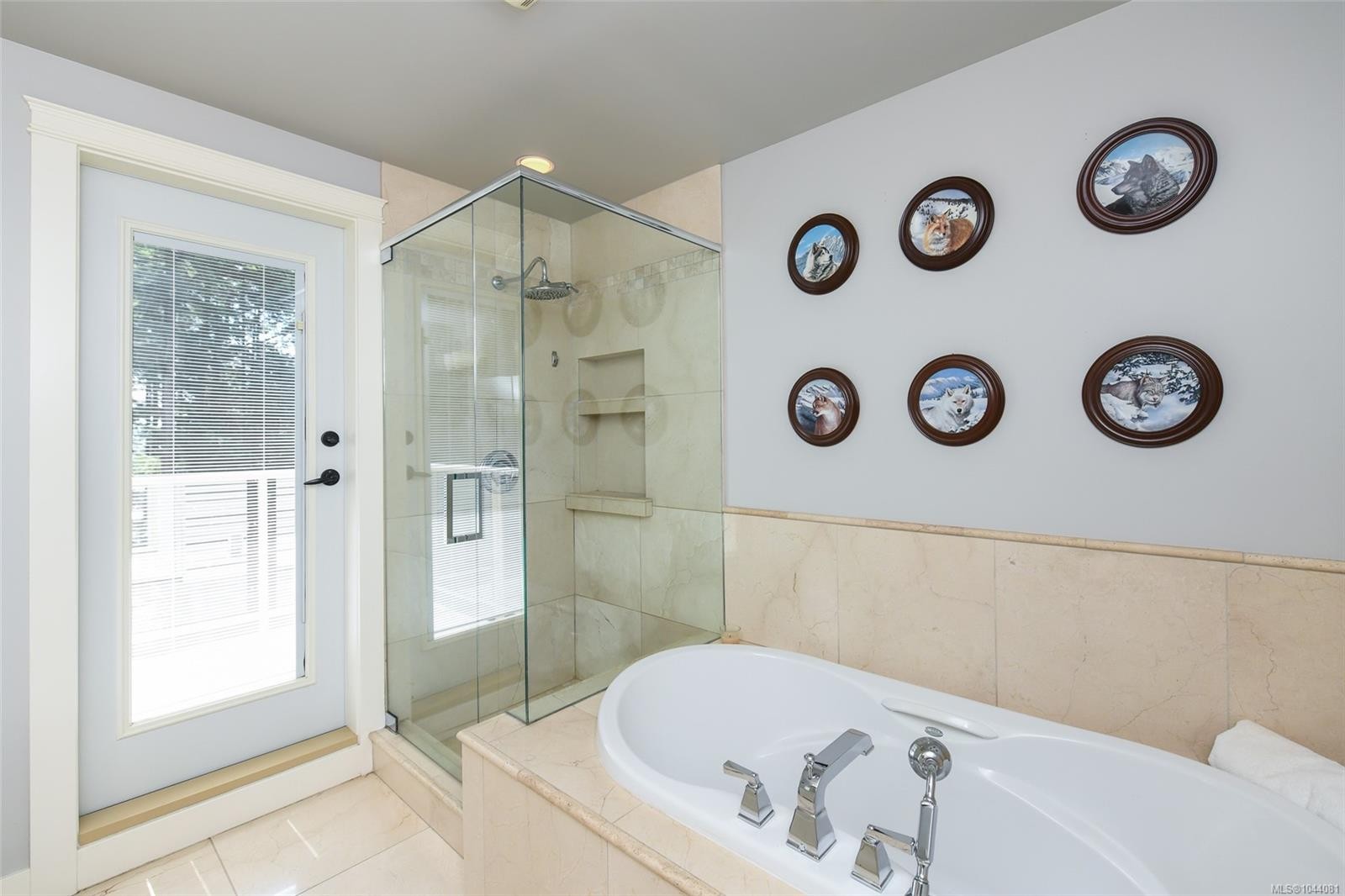 2343 Tutor Dr, Comox, BC