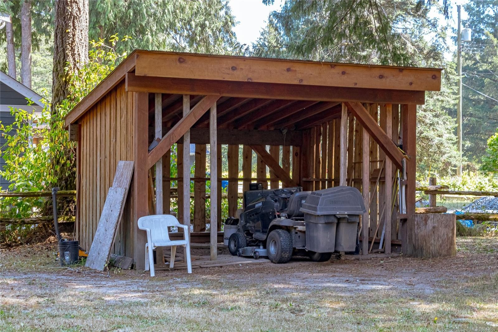 5605 River Valley Rd, Duncan, BC
