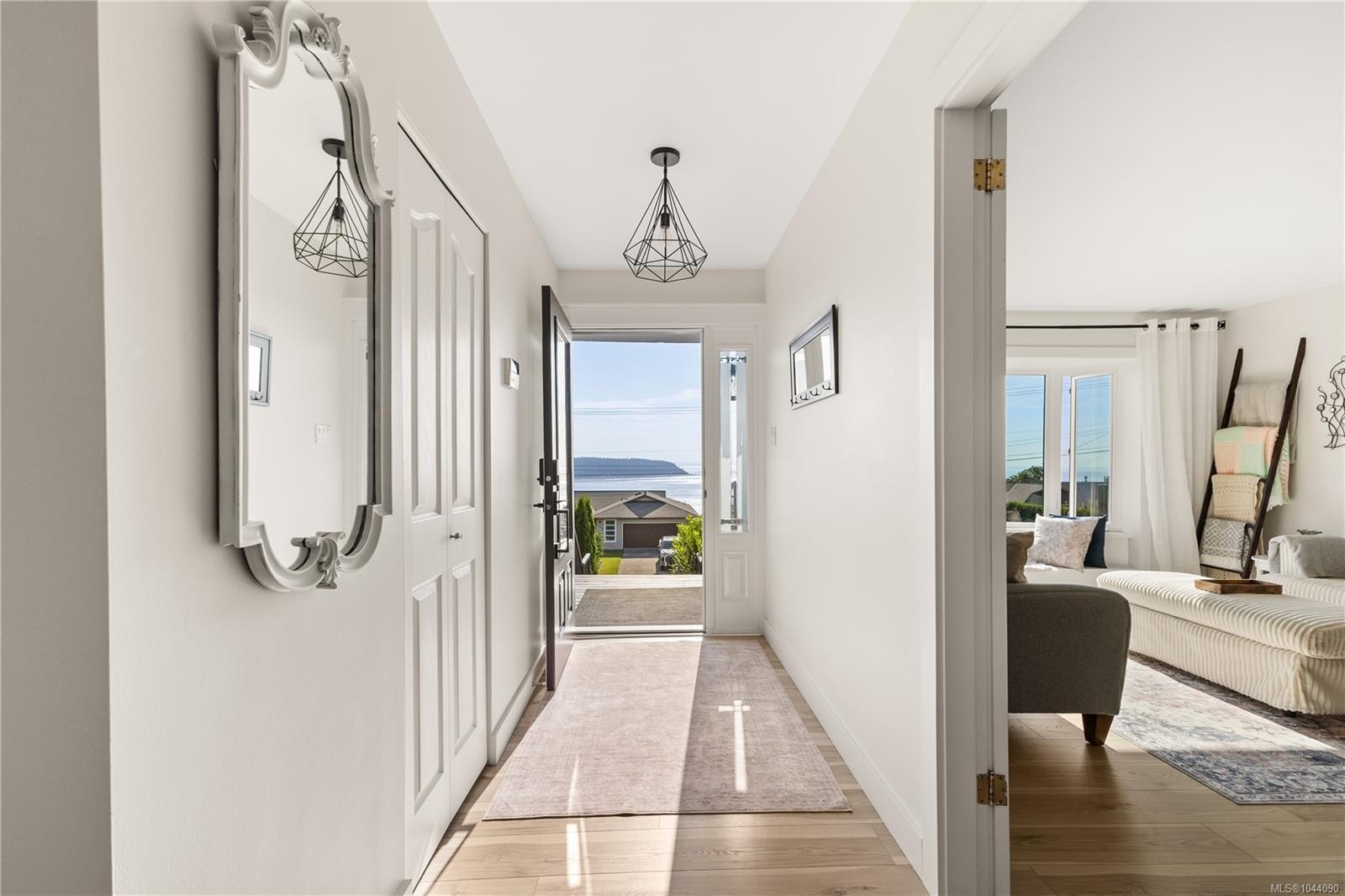 604 Galerno Rd, Campbell River, BC