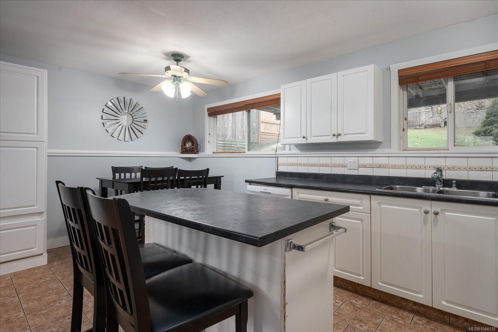 849 Inez Pl, Nanaimo, BC