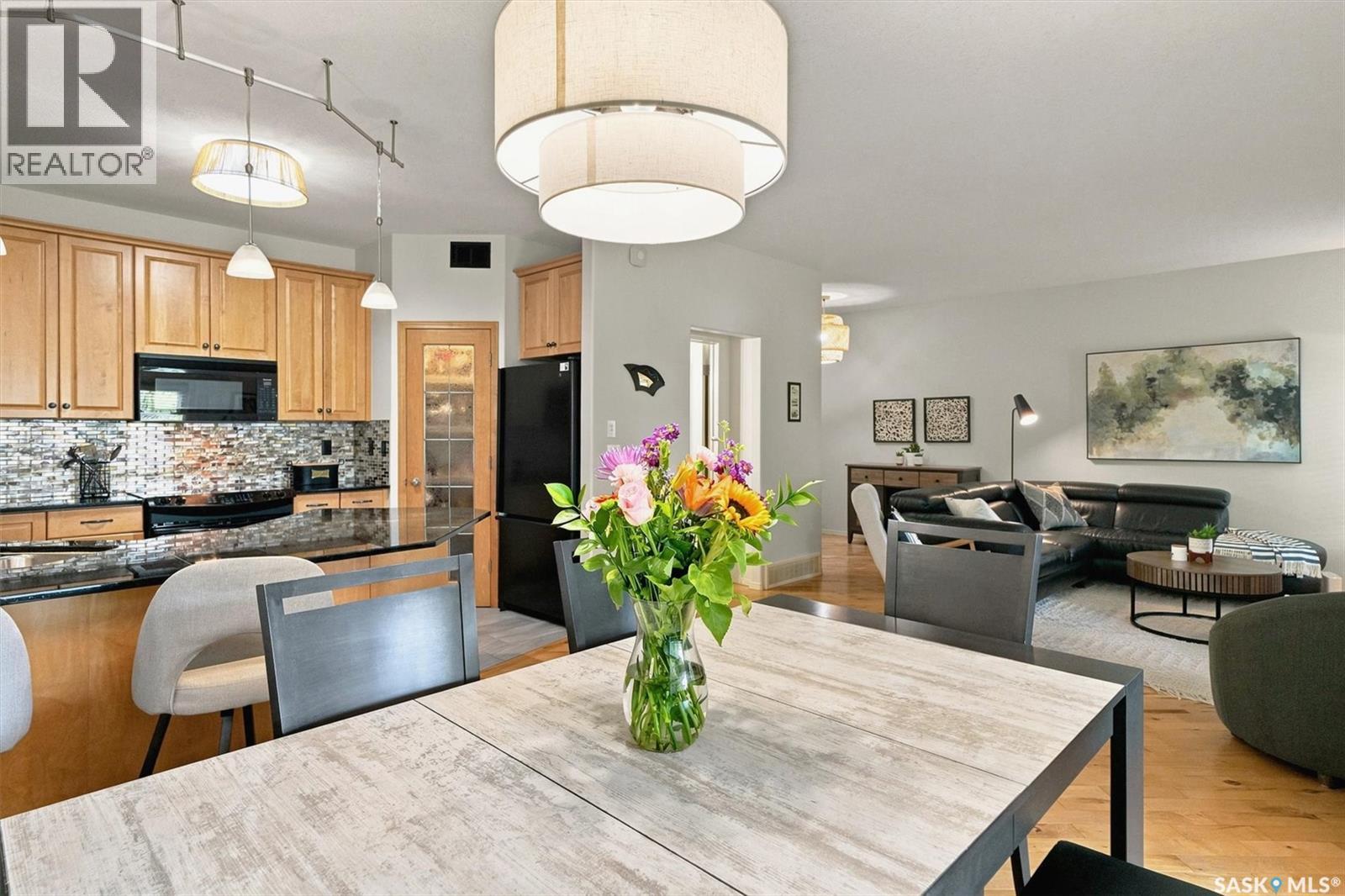 111 655 Kenderdine Road, Saskatoon, SK - Indoor
