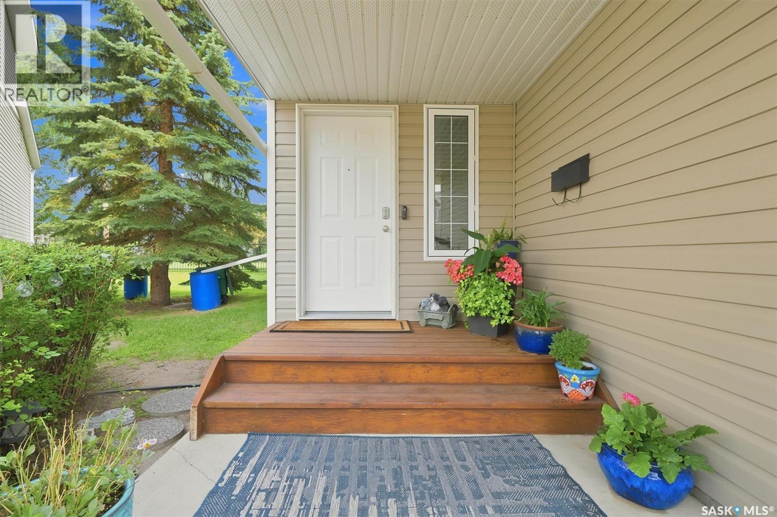 111 655 Kenderdine Road, Saskatoon, SK - Outdoor With Deck Patio Veranda With Exterior