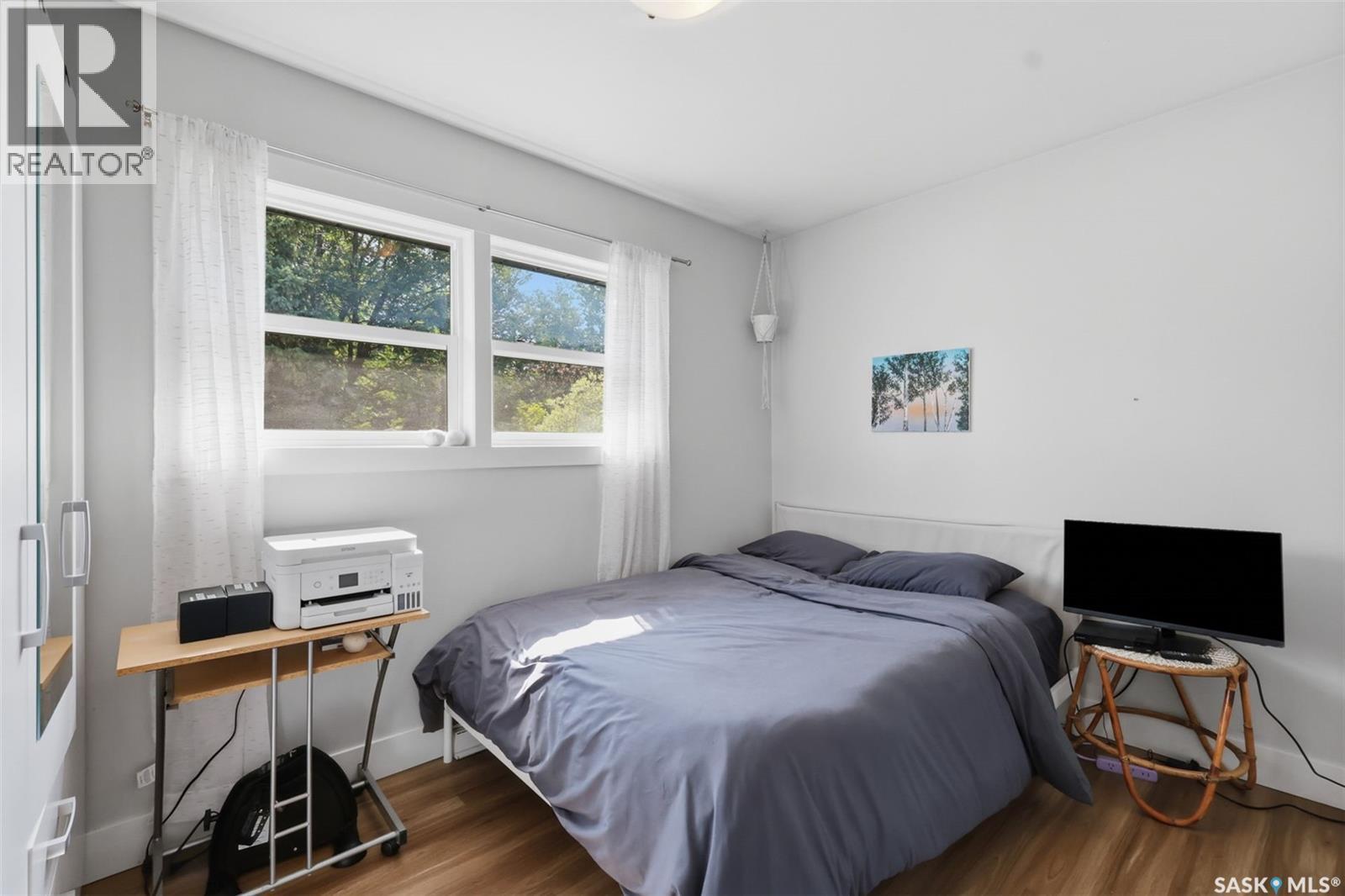 2321 Mckinnon Avenue S, Saskatoon, SK - Indoor Photo Showing Bedroom