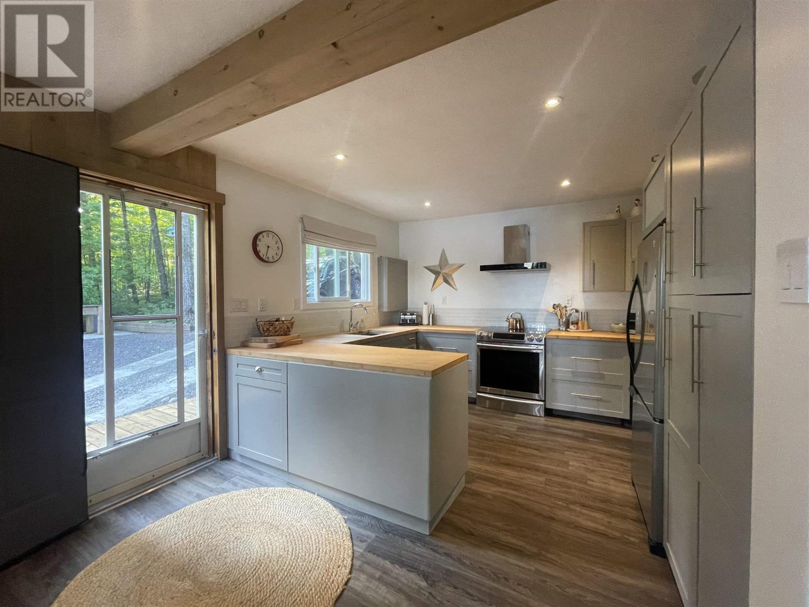 3173 Haight Rd, Hilton Beach, ON - Indoor Photo Showing Kitchen