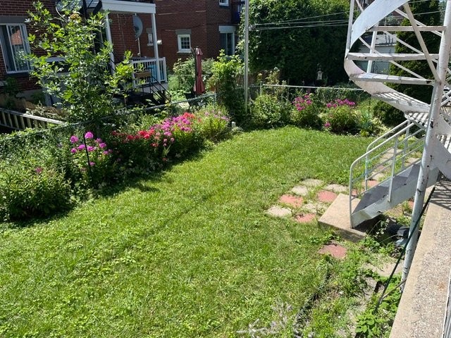 Courtyard - 9130 Av. Millen, Montréal (Ahuntsic-Cartierville), QC - Outdoor