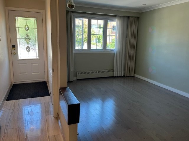 Living Room - 9130 Av. Millen, Montréal (Ahuntsic-Cartierville), QC - Indoor Photo Showing Other Room