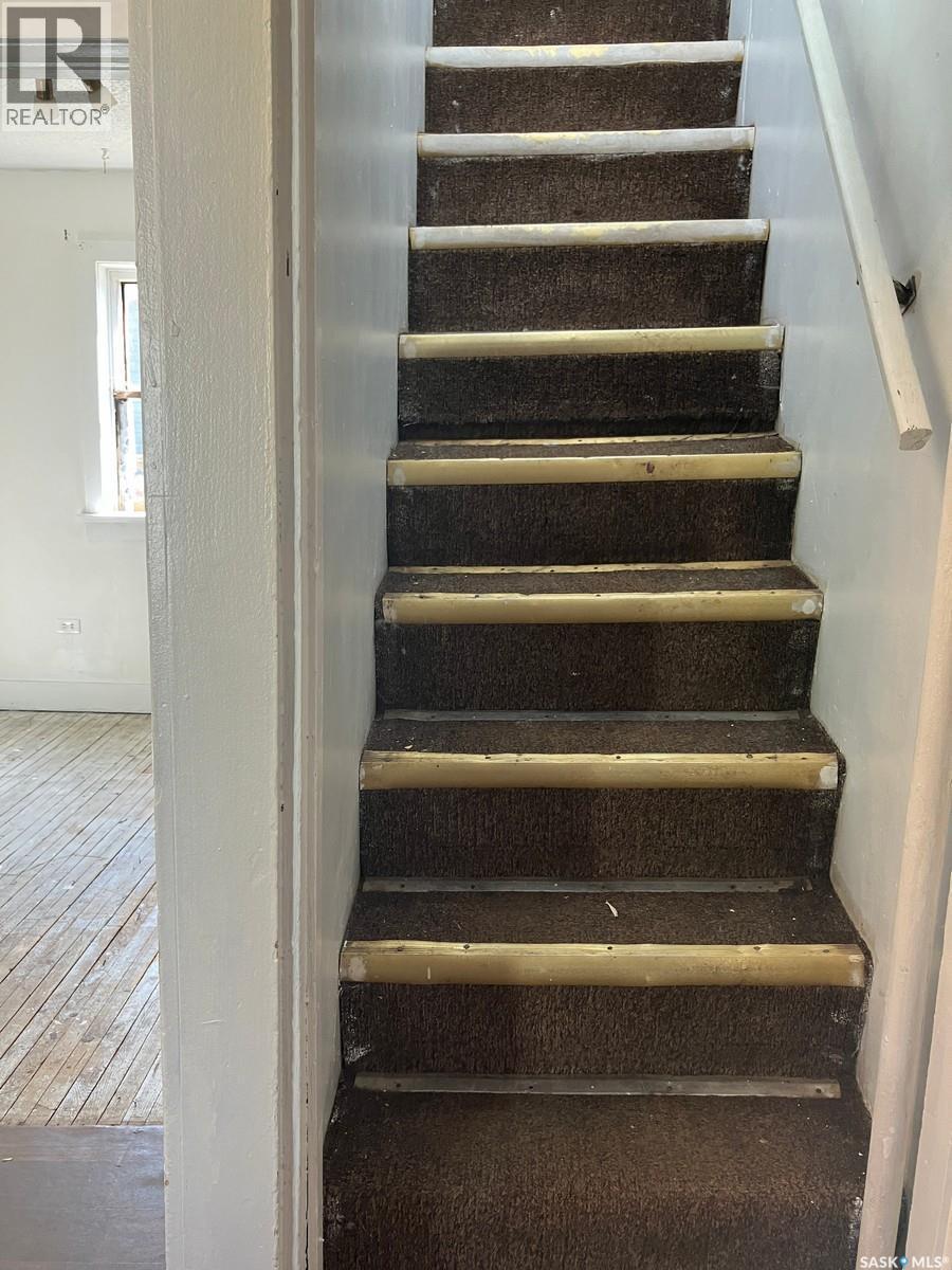710 9Th Avenue W, Nipawin, SK - Indoor Photo Showing Other Room
