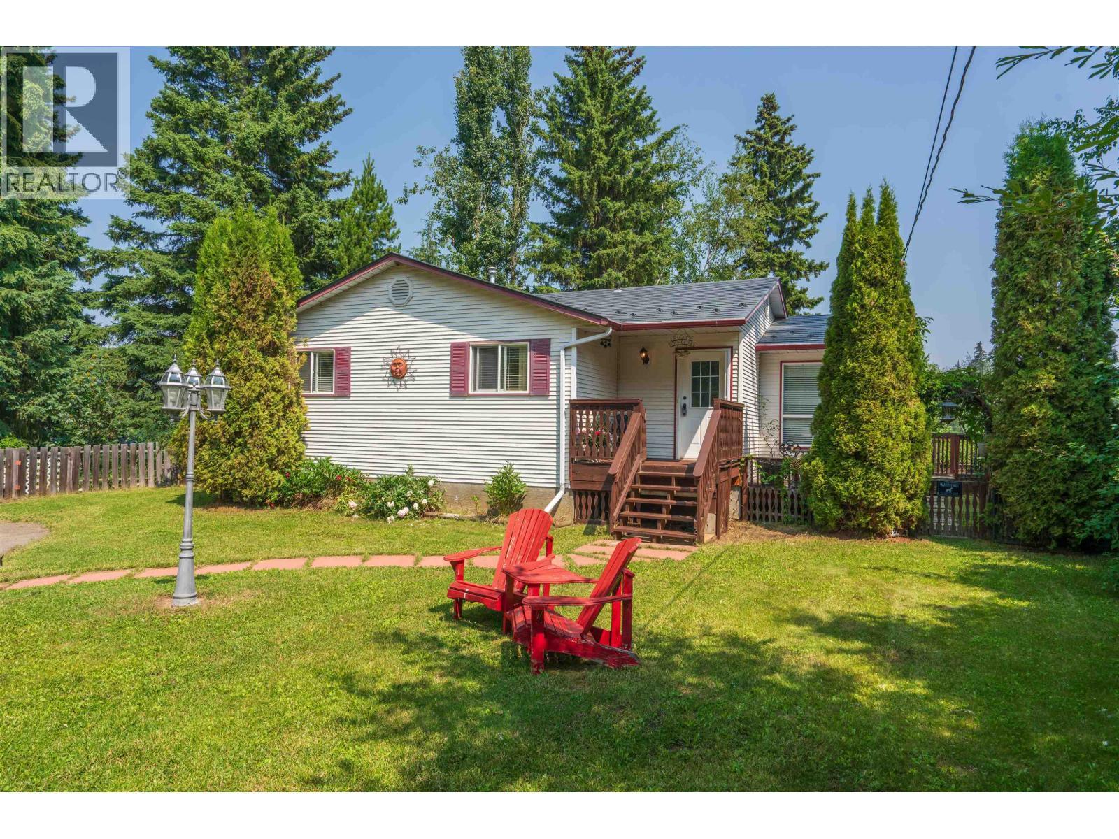 11330 Lakeside Drive, Prince George, BC - Outdoor