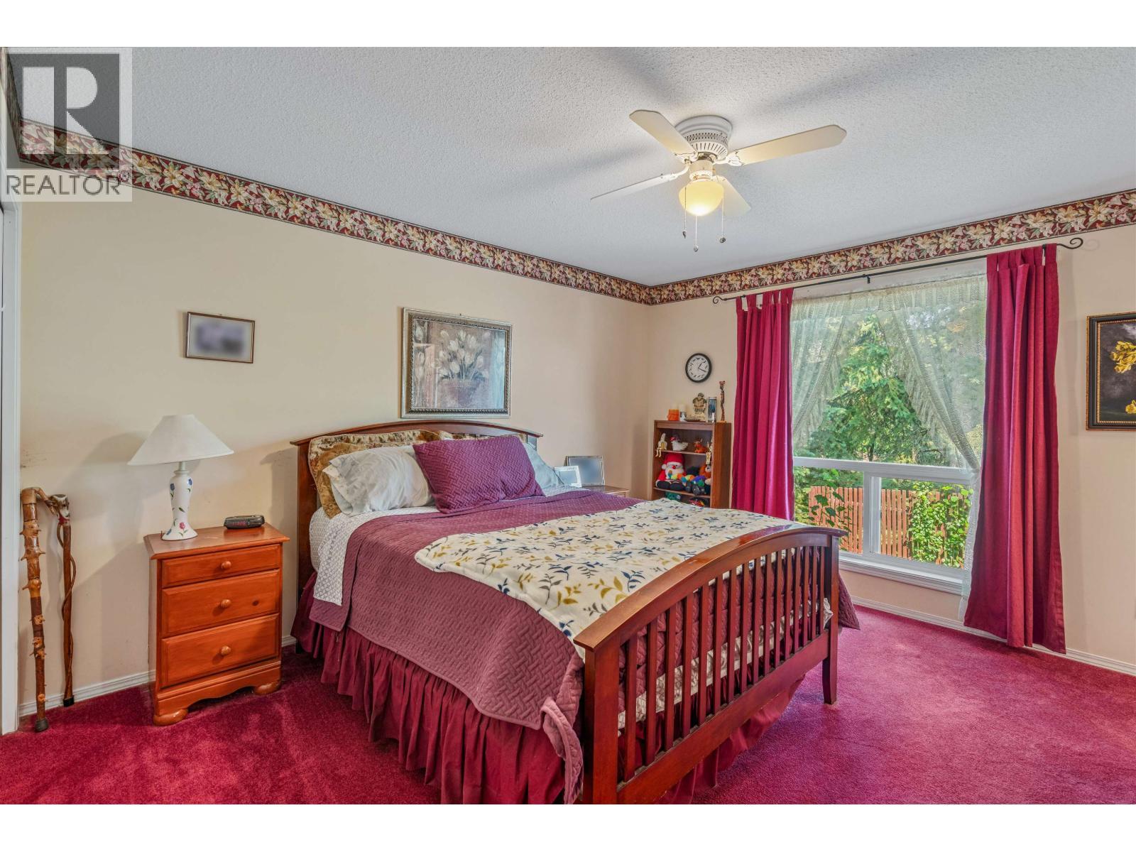 11330 Lakeside Drive, Prince George, BC - Indoor Photo Showing Bedroom