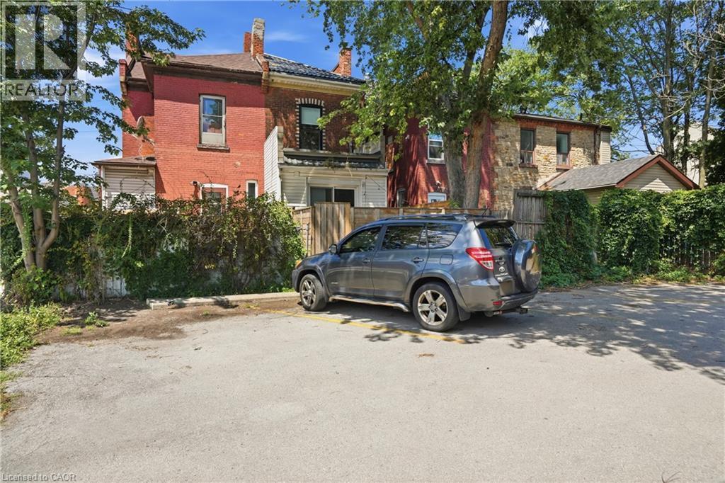 124 Park Street N, Hamilton, ON - Outdoor