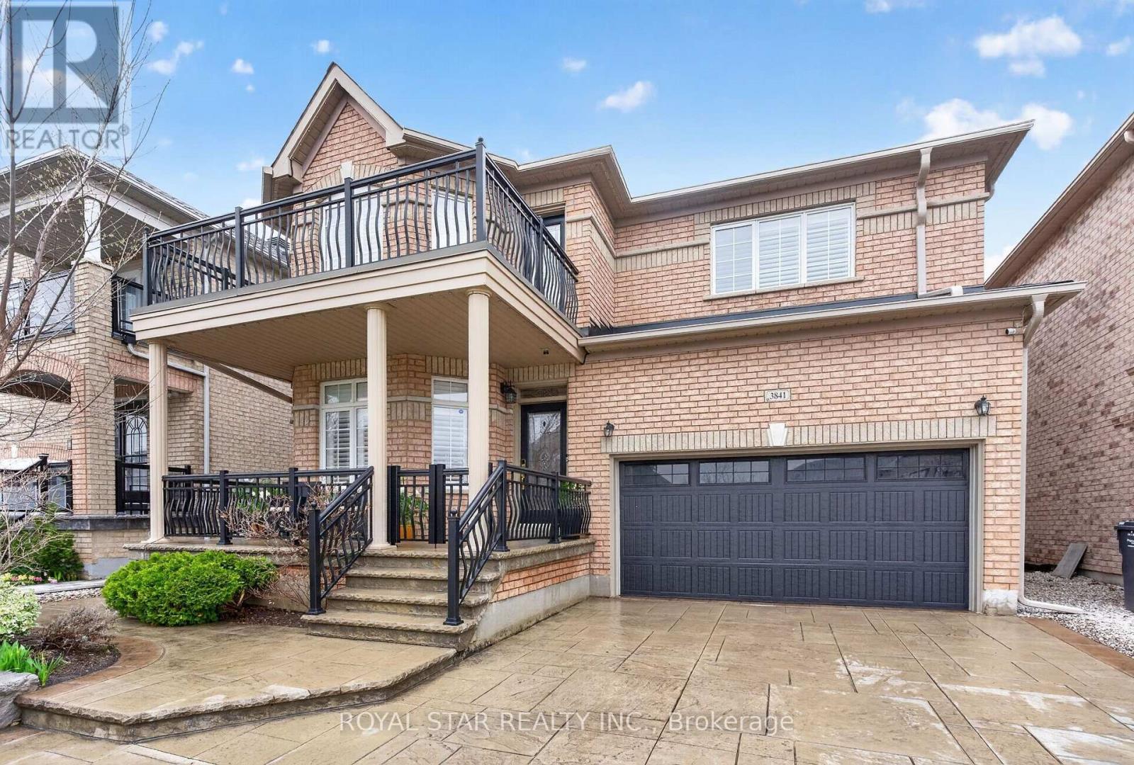 3841 Edgecliffe Run, Mississauga, ON - Outdoor