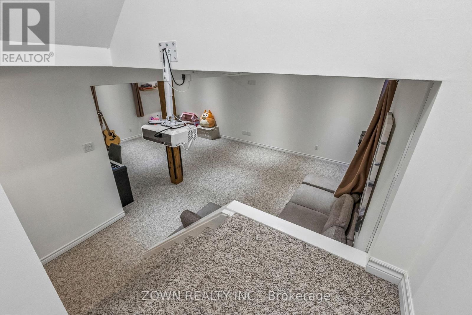 60 Marl Meadow Drive, Kitchener, ON - Indoor Photo Showing Other Room