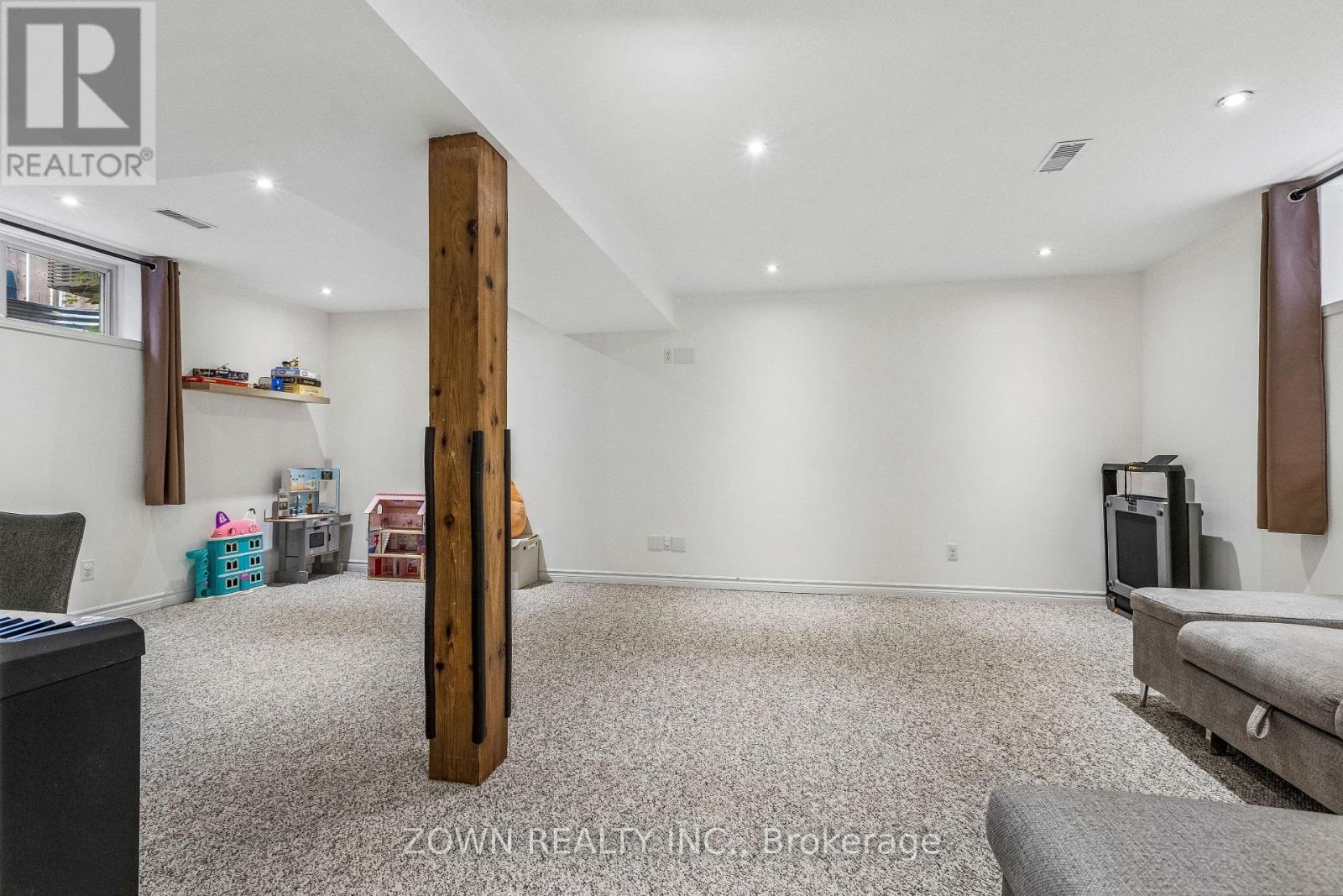 60 Marl Meadow Drive, Kitchener, ON - Indoor