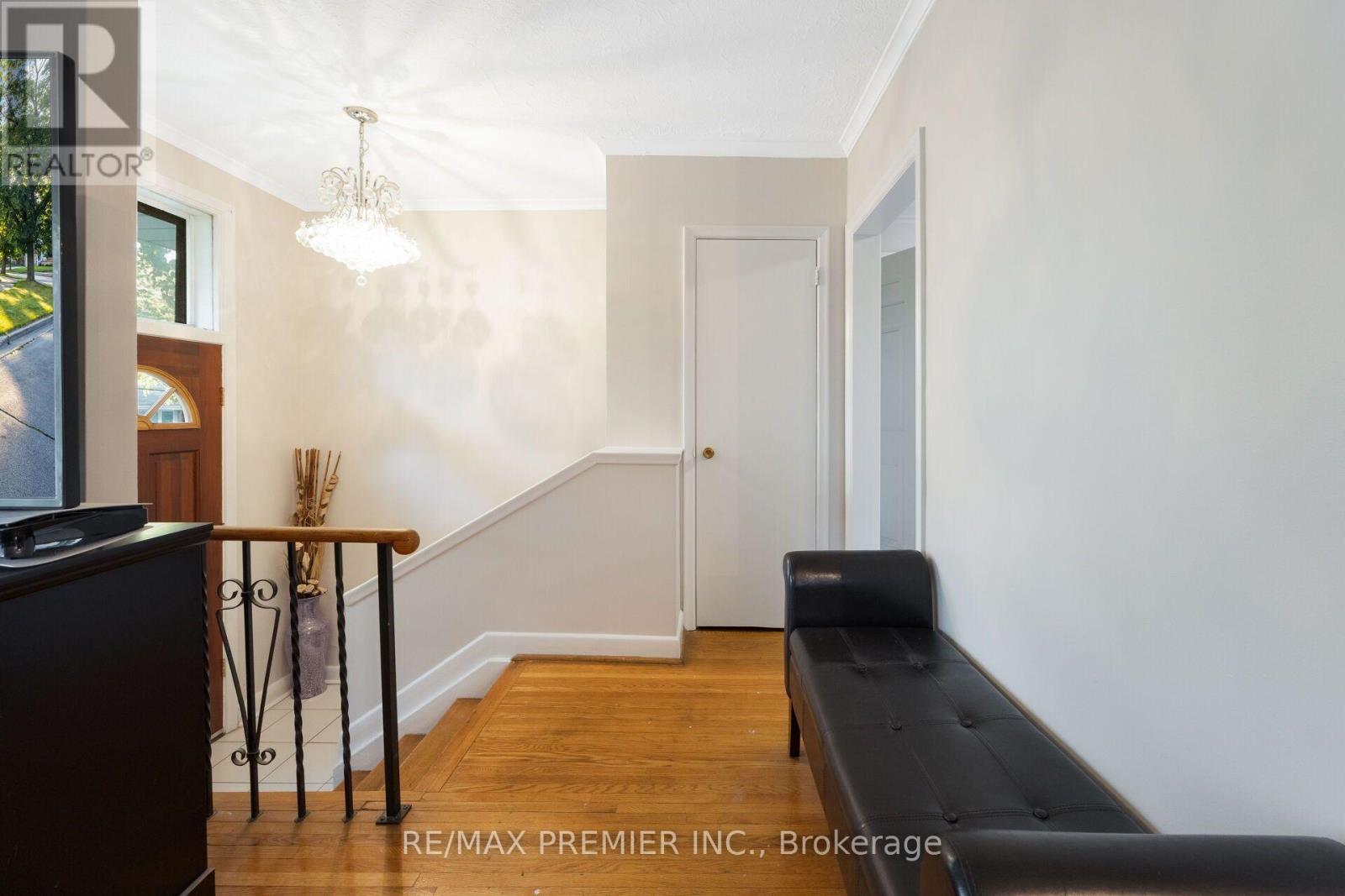 35 Barkwin Drive, Toronto, ON - Indoor Photo Showing Other Room