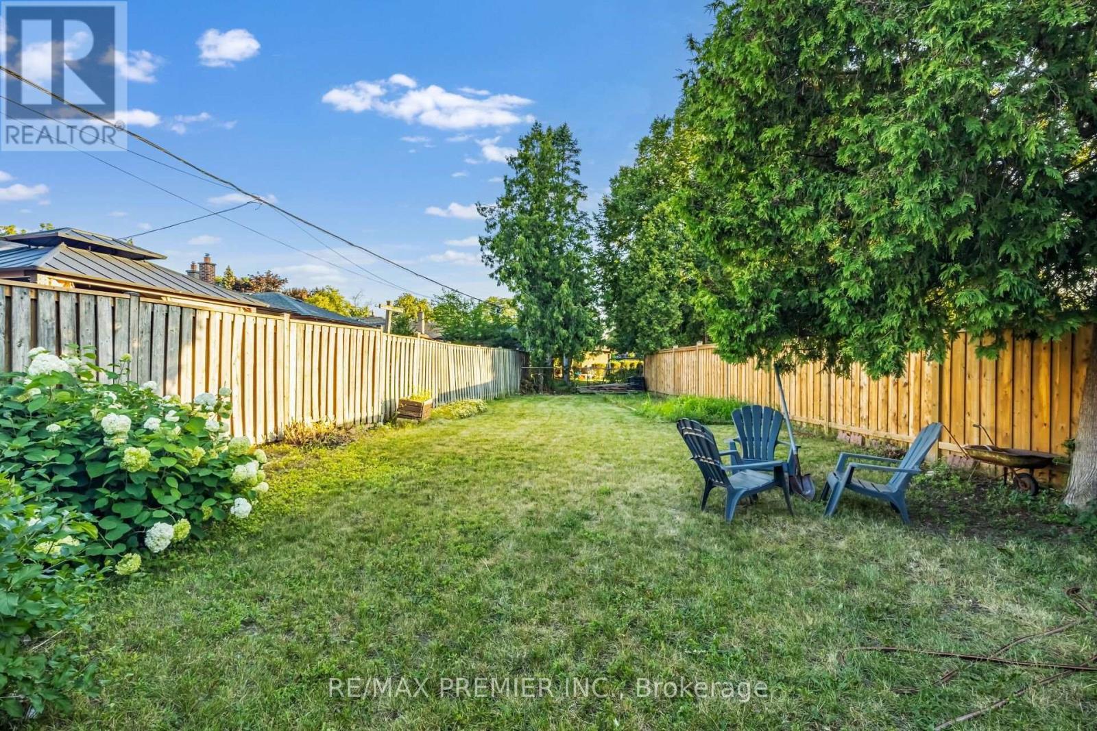 35 Barkwin Drive, Toronto, ON - Outdoor