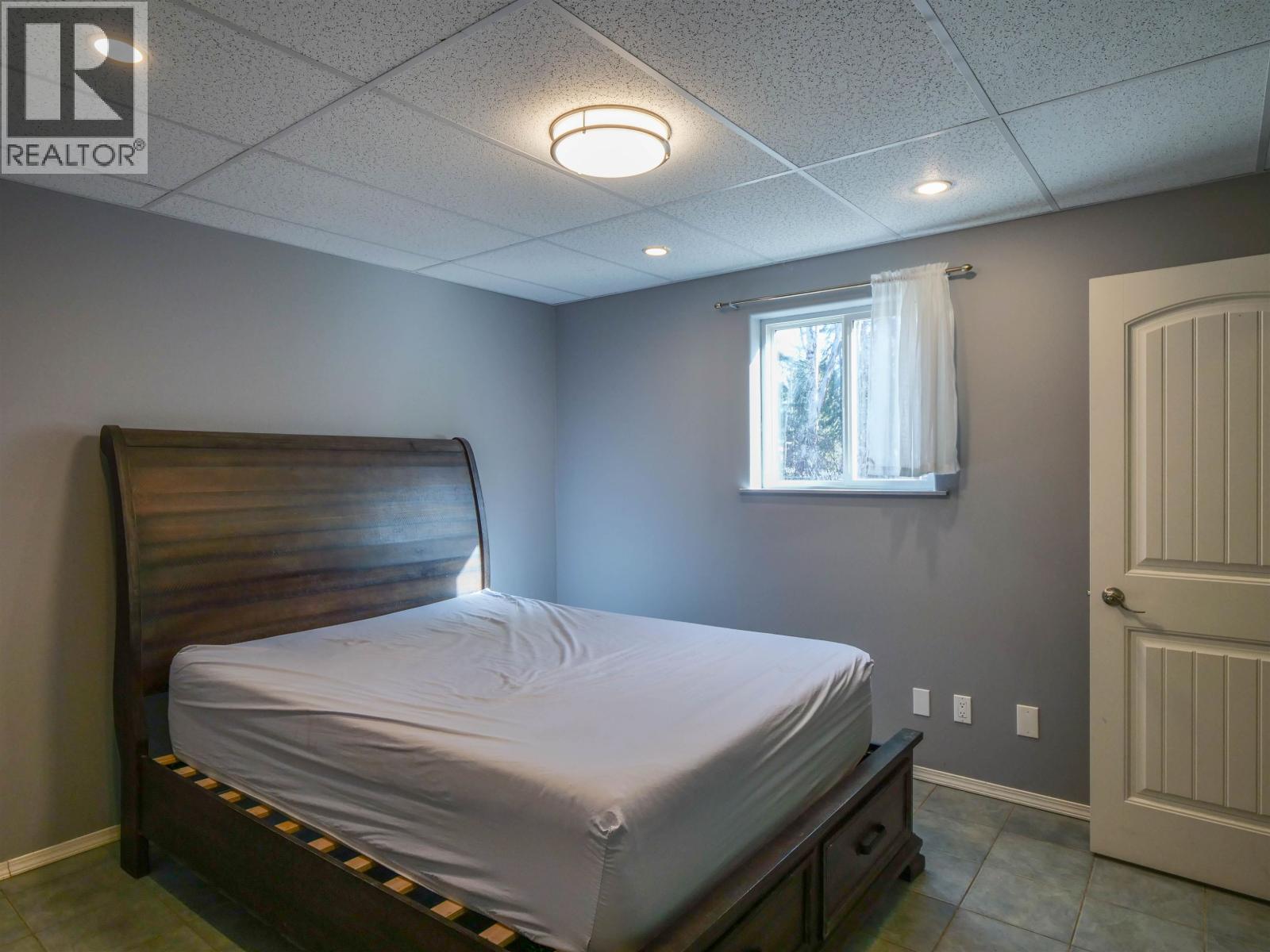 380 Dennis Road, Quesnel, BC - Indoor Photo Showing Bedroom