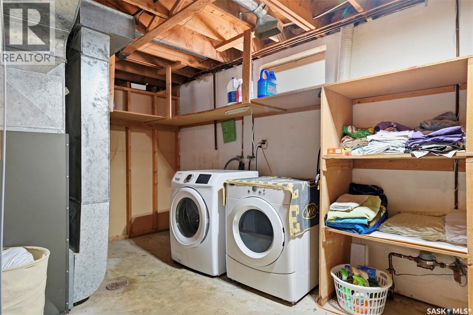 29 Macdowall Crescent, Prince Albert, SK - Indoor Photo Showing Laundry Room