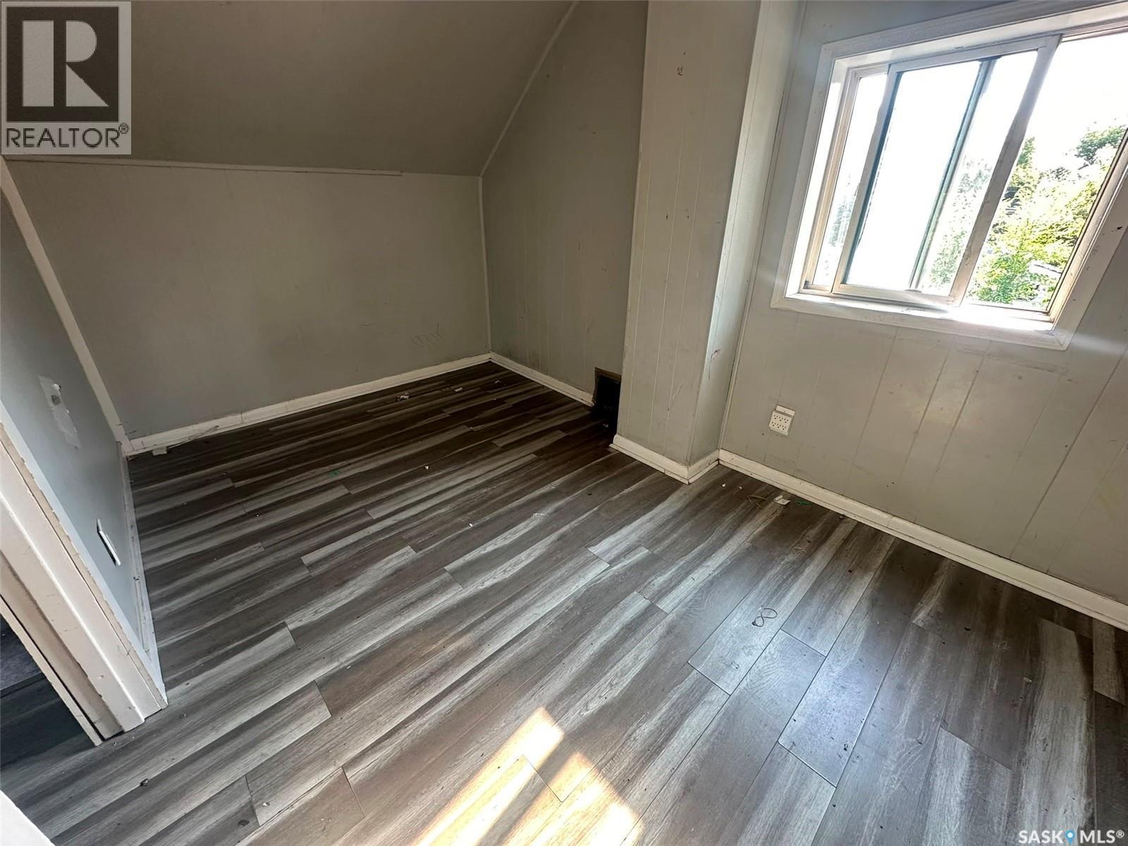 619 L Avenue S, Saskatoon, SK - Indoor Photo Showing Other Room