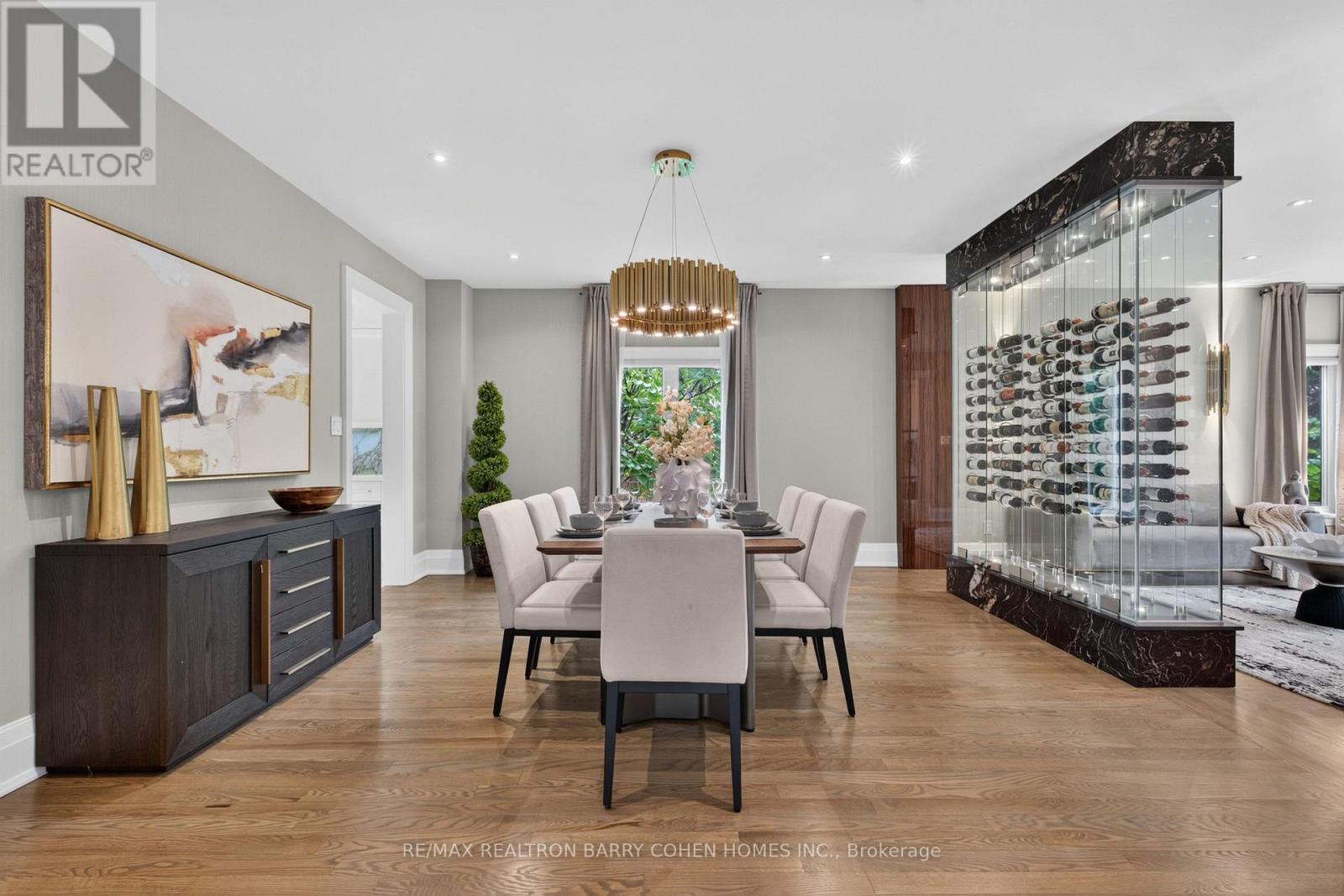 33 Munro Boulevard, Toronto, ON - Indoor