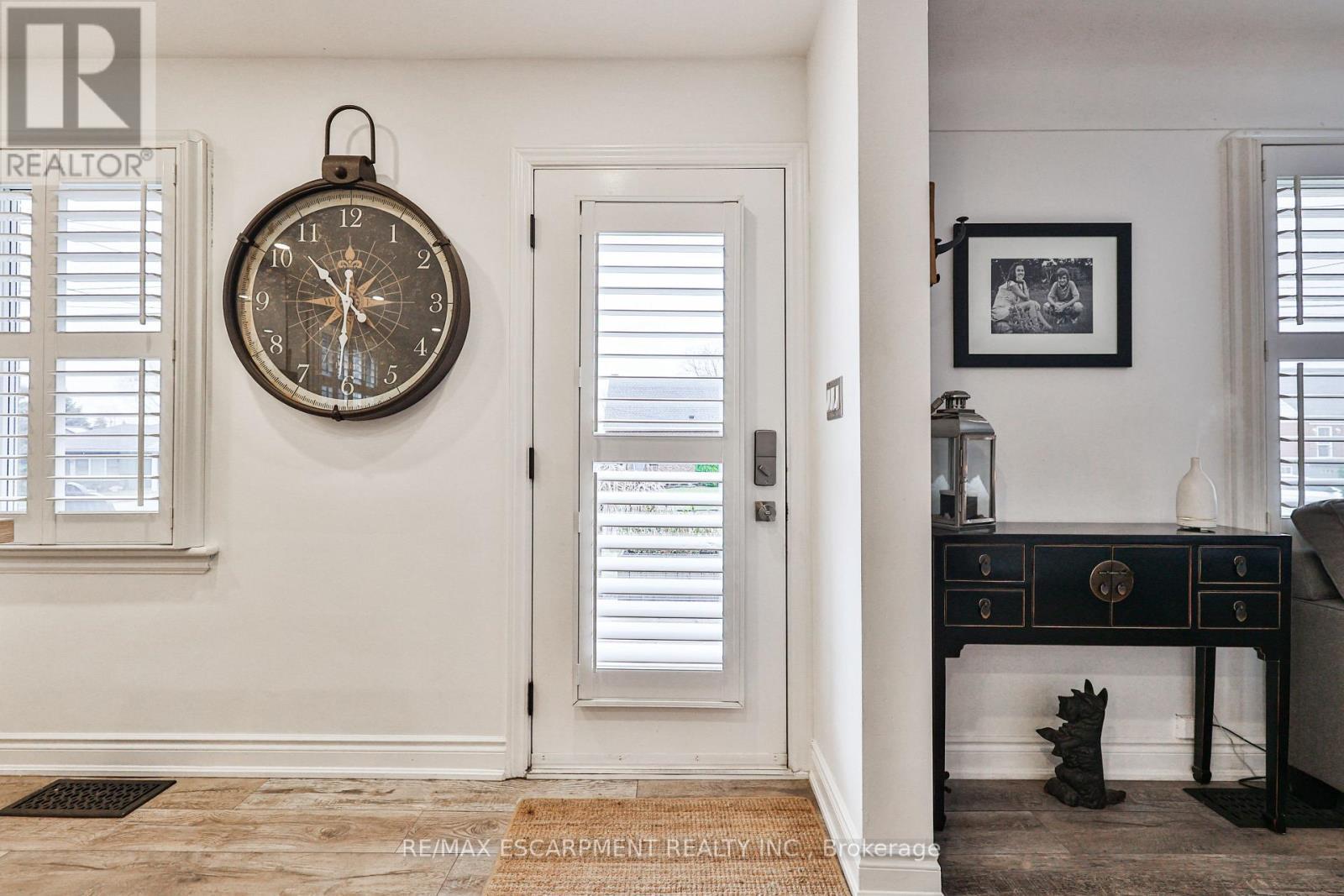 60 Galbraith Drive, Hamilton, ON - Indoor Photo Showing Other Room