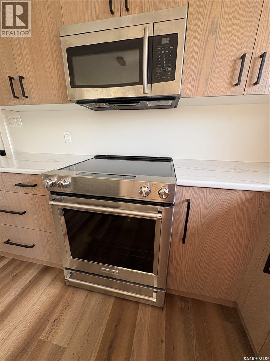 204 Birch Street, Kelvington, SK - Indoor Photo Showing Kitchen