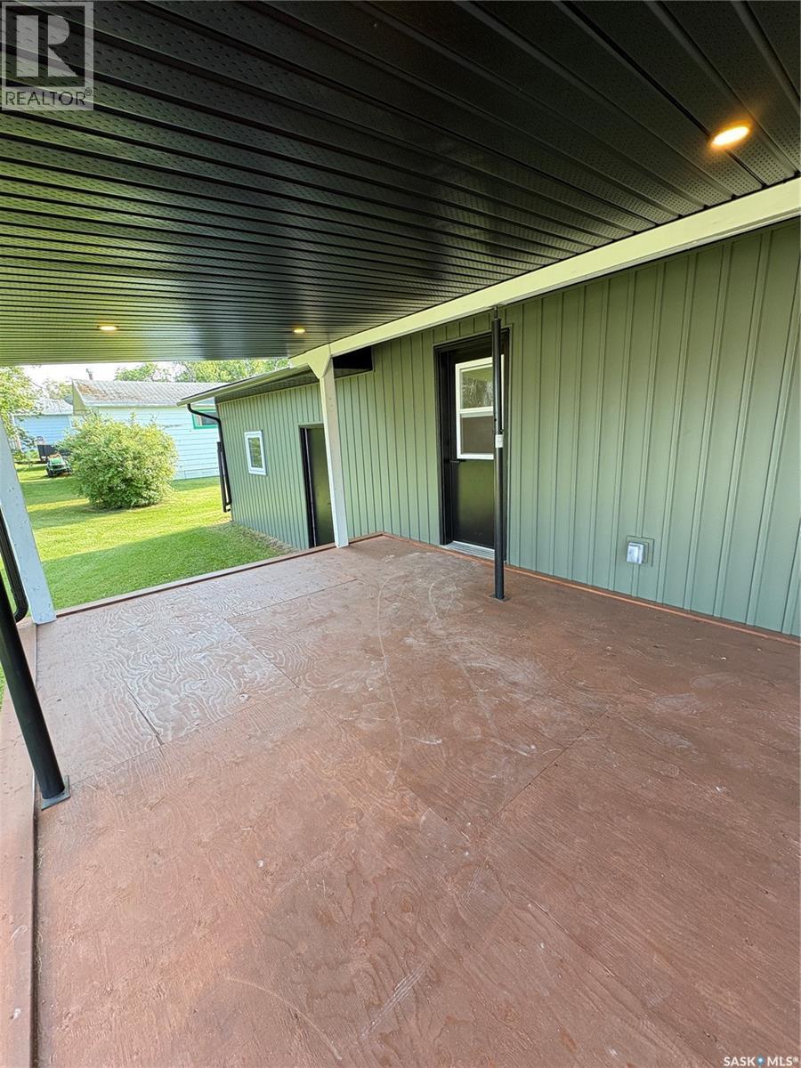 204 Birch Street, Kelvington, SK - Outdoor