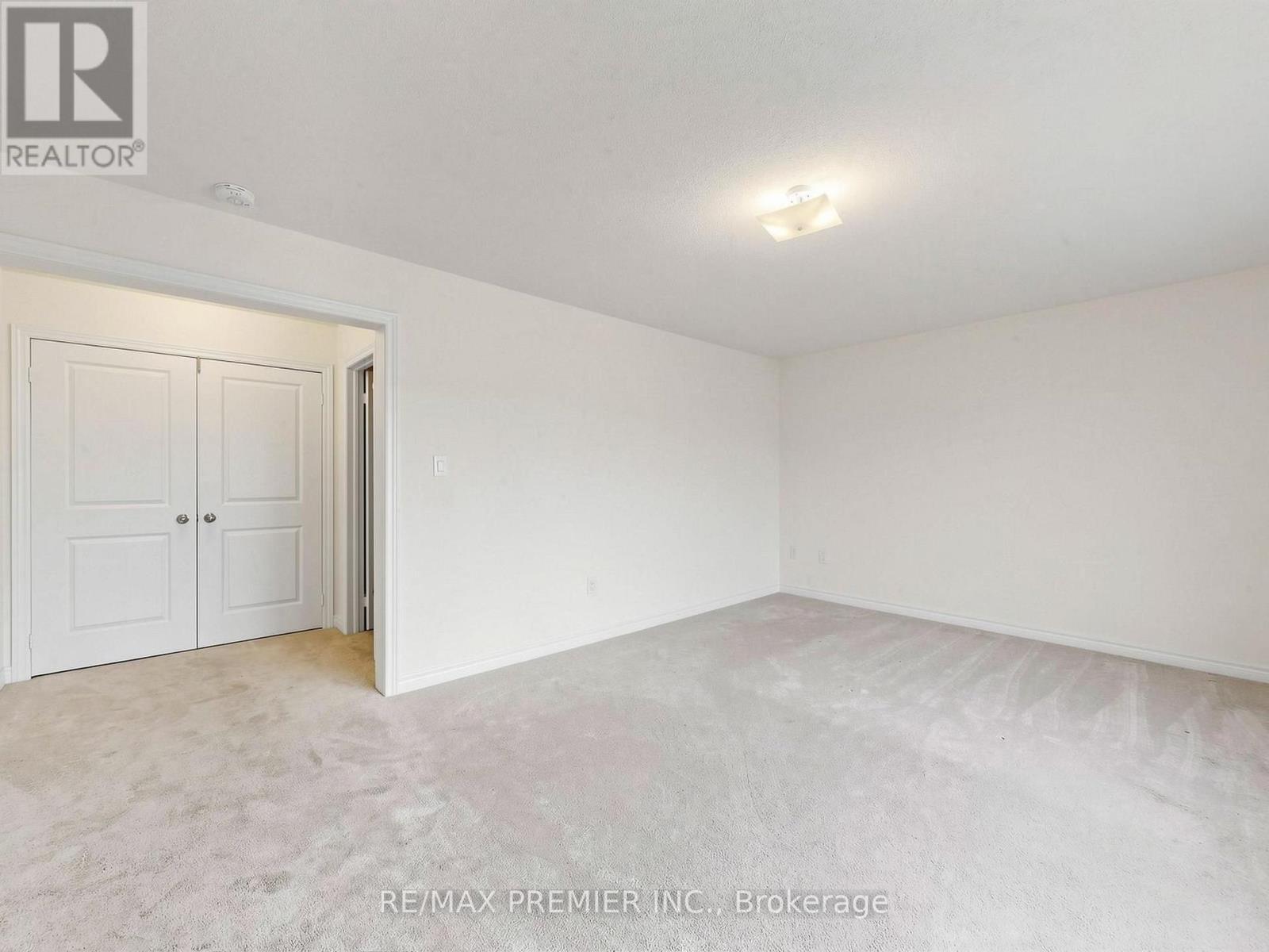 380 Leanne Lane, Shelburne, ON - Indoor Photo Showing Other Room