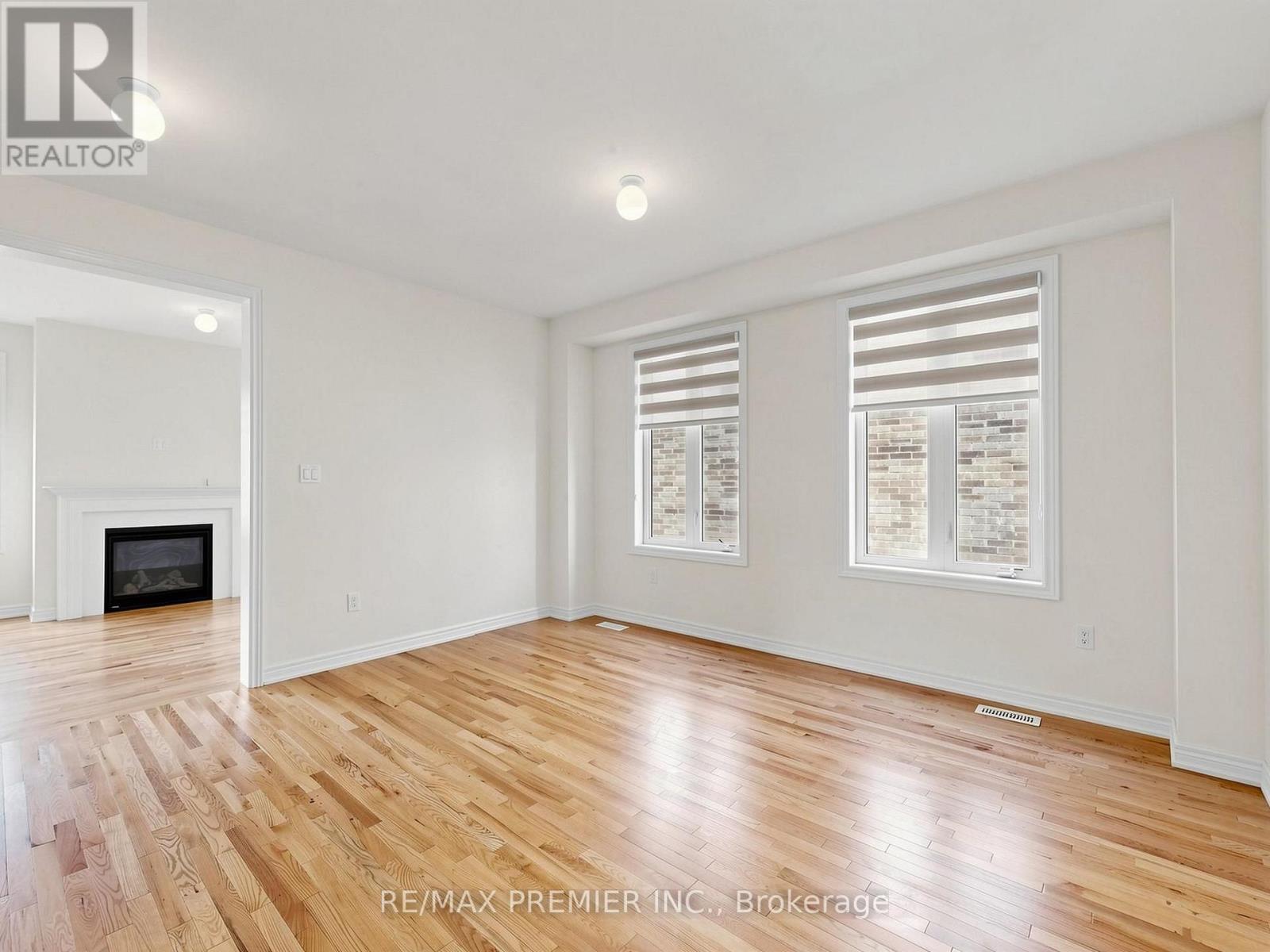 380 Leanne Lane, Shelburne, ON - Indoor With Fireplace