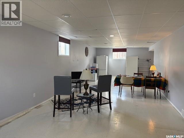 211 Throne Street, Sceptre, SK - Indoor