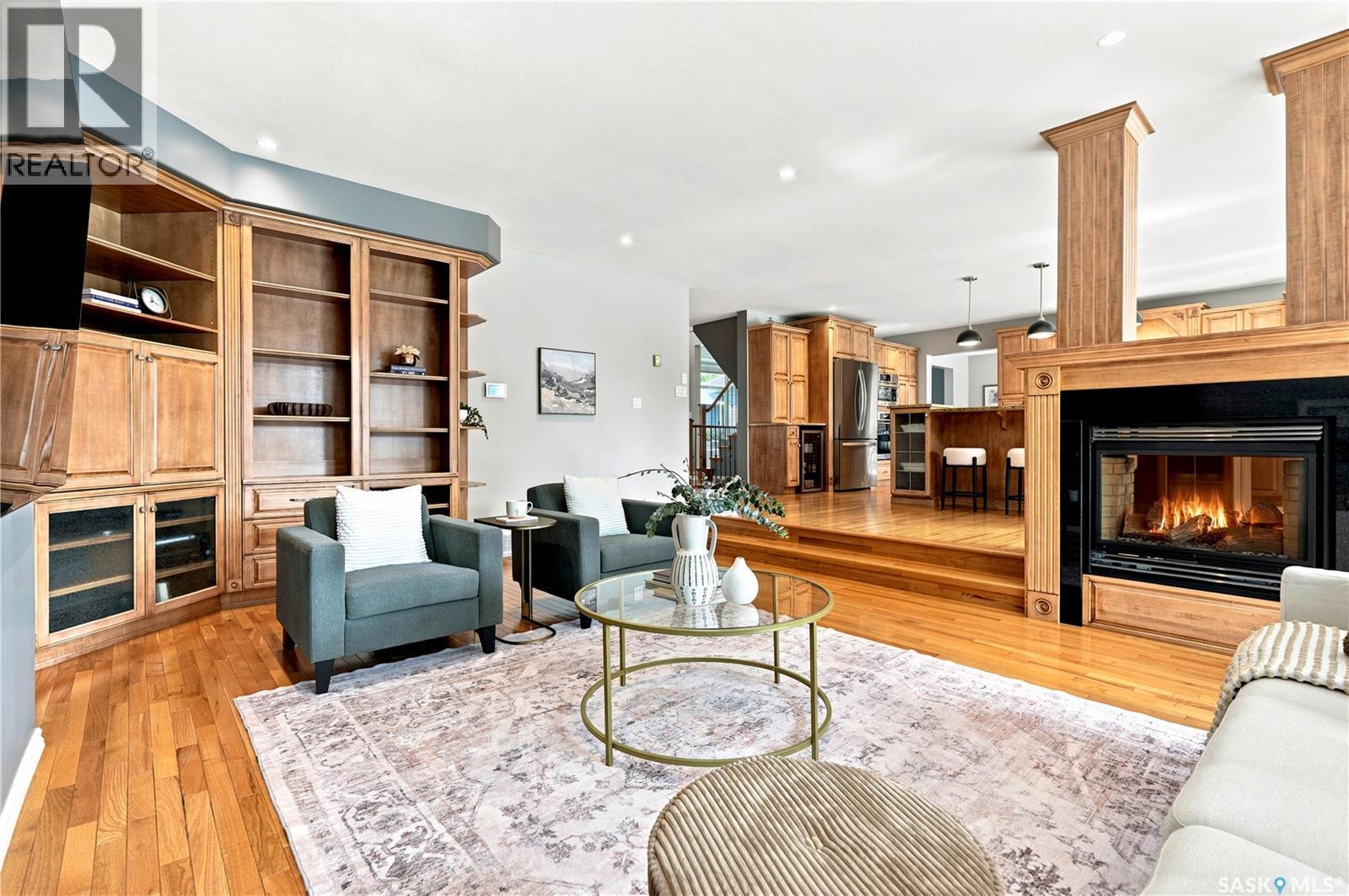431 Rogers Court, Saskatoon, SK - Indoor Photo Showing Living Room With Fireplace