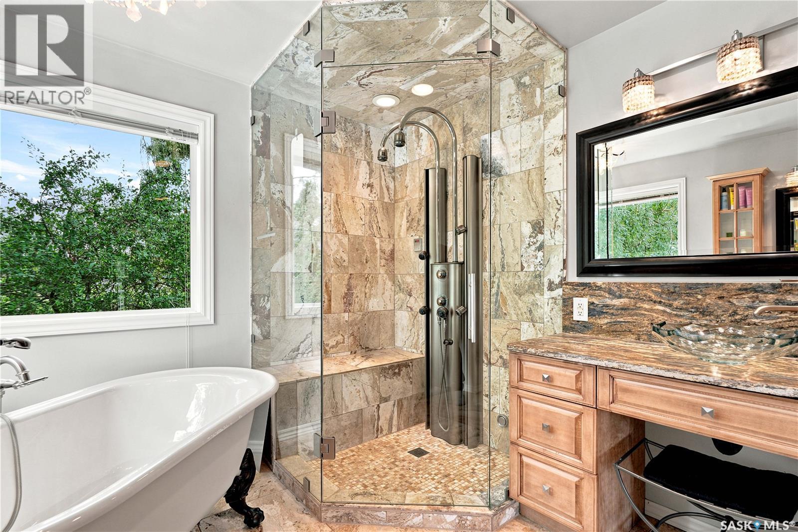 431 Rogers Court, Saskatoon, SK - Indoor Photo Showing Bathroom