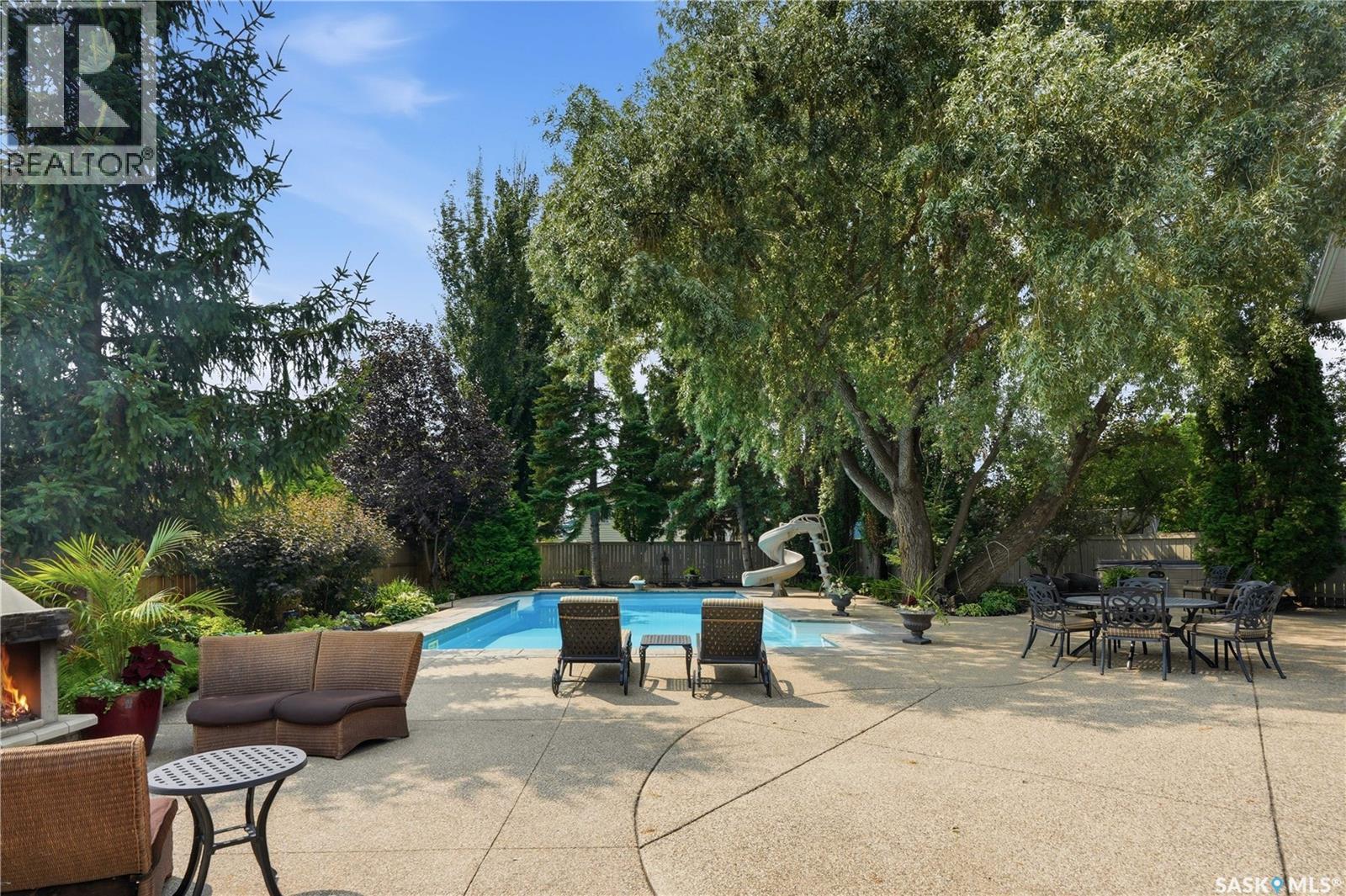 431 Rogers Court, Saskatoon, SK - Outdoor With In Ground Pool With Deck Patio Veranda