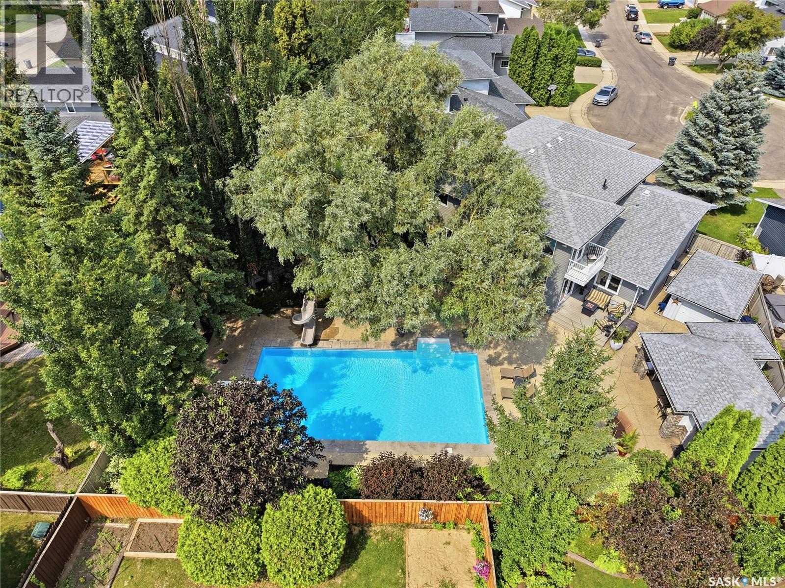431 Rogers Court, Saskatoon, SK - Outdoor With In Ground Pool With View