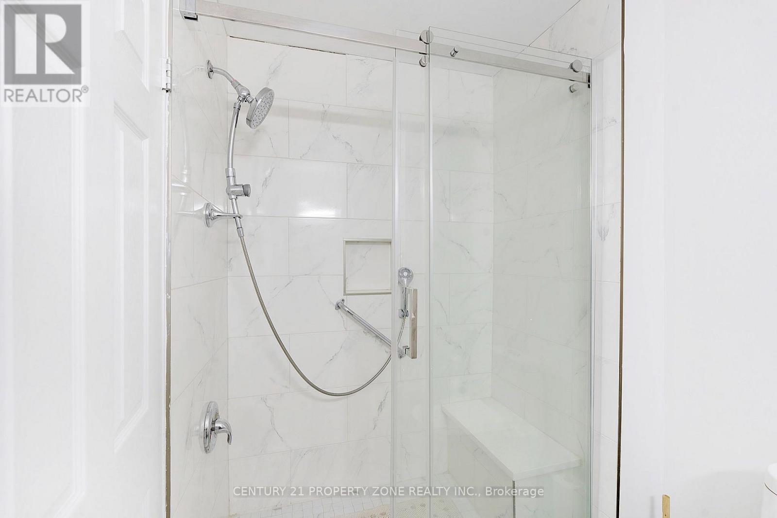 137 Nickolas Crescent, Cambridge, ON - Indoor Photo Showing Bathroom